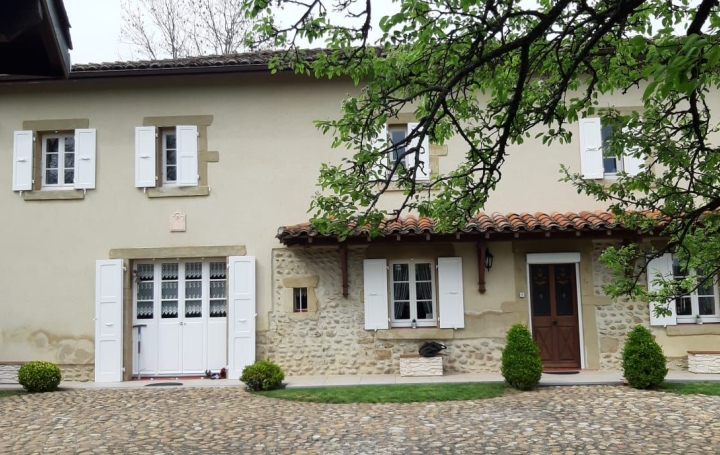 Maison HAUTERIVES (26390)  250 m2 552 000 € 