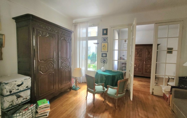 2 Pièces PARIS (75016)  47 m2 410 000 € 