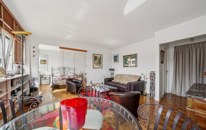 2 Pièces PARIS (75016)  53 m2 530 000 € 