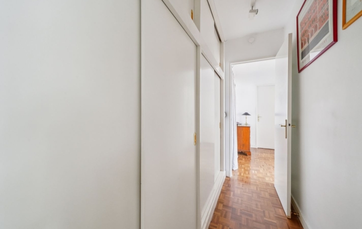 2 Pièces PARIS (75016)  53 m2 530 000 € 