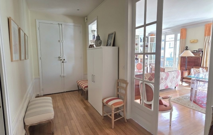 Appartement PARIS (75016) 116 m<sup>2</sup> 1 250 000 € 