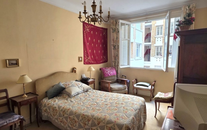 3 Pièces PARIS (75016)  104 m2 957 000 € 