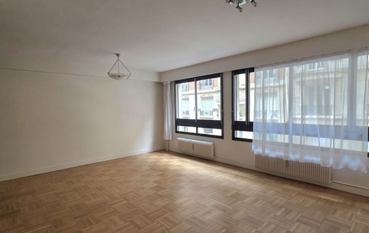 2 Pièces PARIS (75016)  67 m2 593 000 € 