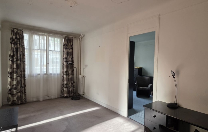 2 Pièces PARIS (75016)  71 m2 650 000 € 