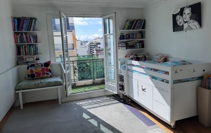 4 Pièces PARIS (75016)  116 m2 1 360 000 € 