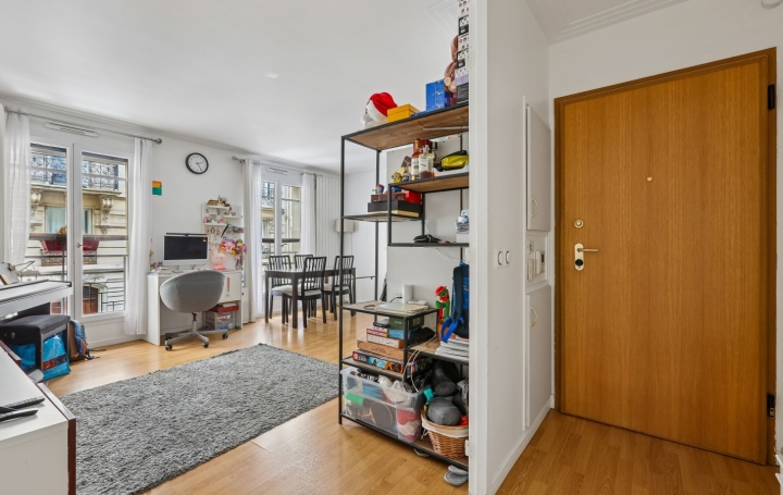 2 Pièces PARIS (75016)  44 m2 590 000 € 