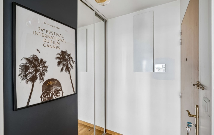 2 Pièces SURESNES (92150)  50 m2 375 000 € 