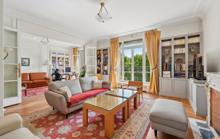 7 Pièces NEUILLY-SUR-SEINE (92200)  201 m2 2 640 000 € 
