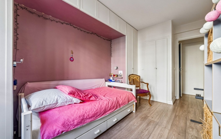 4 Pièces PARIS (75016)  88 m2 850 000 € 