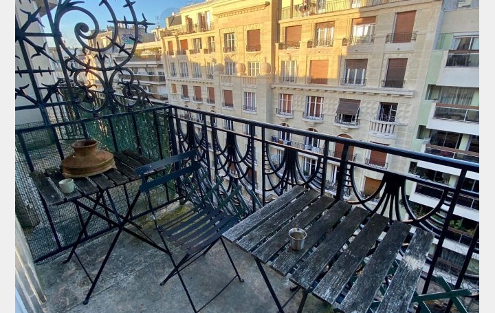 3 Pièces PARIS (75016)  95 m2 1 035 000 € 