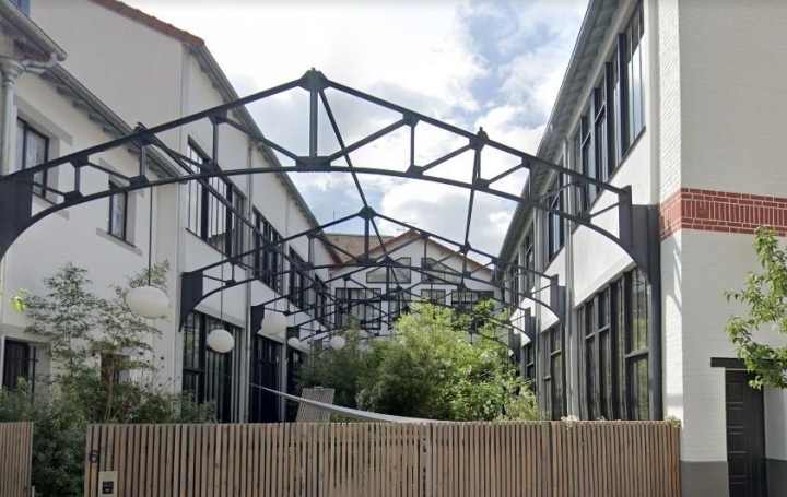 Réseau Immo-diffusion : Appartement P4  PANTIN  236 m2 0 € 