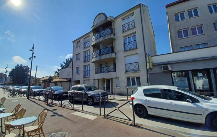 Réseau Immo-diffusion : Appartement P2  VAUJOURS  40 m2 149 800 € 