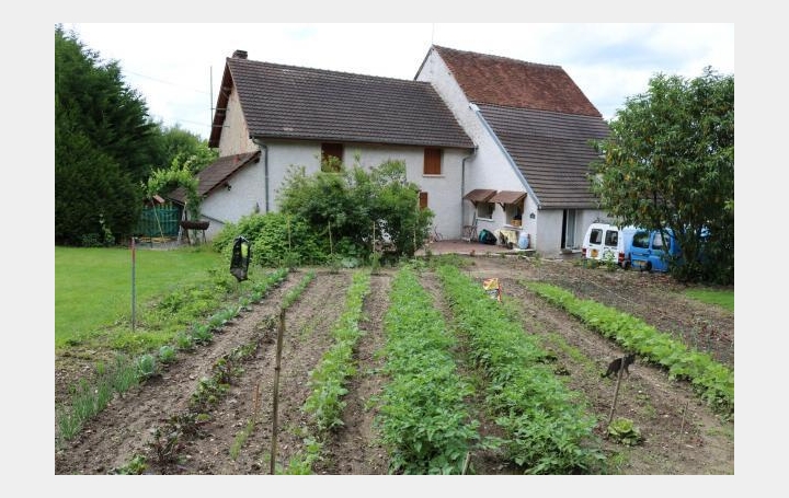 Réseau Immo-diffusion : Maison  LOURDOUEIX-SAINT-PIERRE  135 m2 75 000 € 