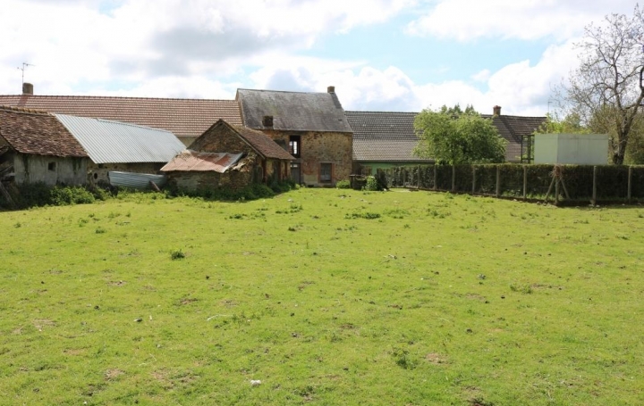 Réseau Immo-diffusion : Maison de village  LOURDOUEIX-SAINT-PIERRE  59 m2 15 500 € 