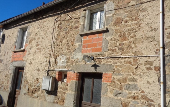 Réseau Immo-diffusion : Maison  MERINCHAL  140 m2 24 000 € 