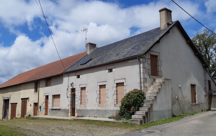 Réseau Immo-diffusion : Maison  TREIGNAT  167 m2 107 500 € 