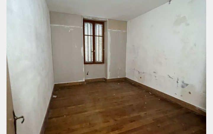 Maison CLUGNAT (23270)  196 m2 135 000 € 