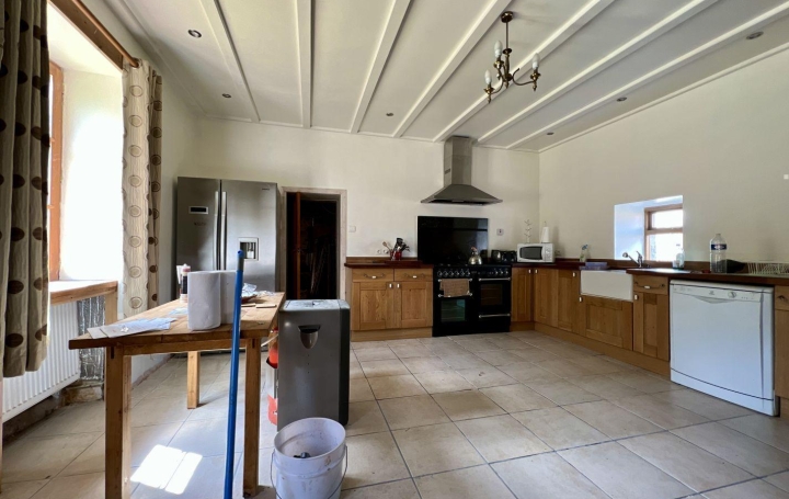 Maison CLUGNAT (23270)  110 m2 80 000 € 