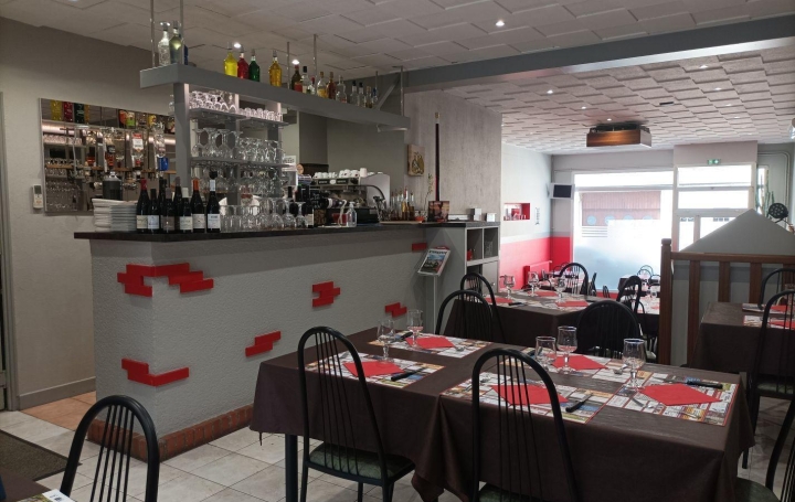 Maison LA CHATRE (36400)  108 m2 446 000 € 