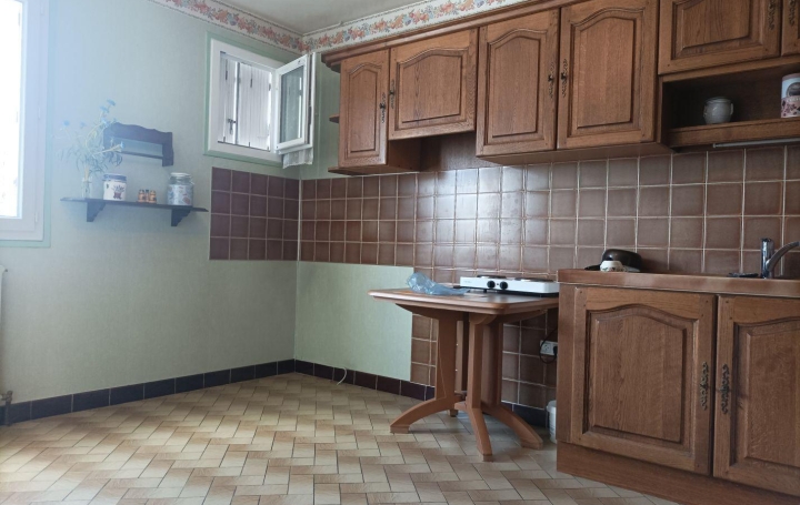 Maison de ville LA CHATRE (36400)  108 m2 209 500 € 