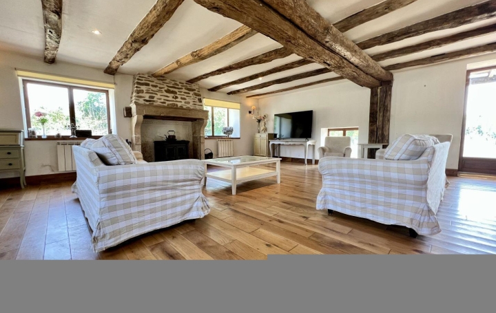 Propriété BOUSSAC (23600)  332 m2 399 999 € 