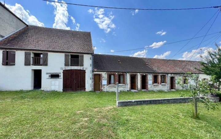 Maison LAVAUFRANCHE (23600)  265 m2 89 000 € 