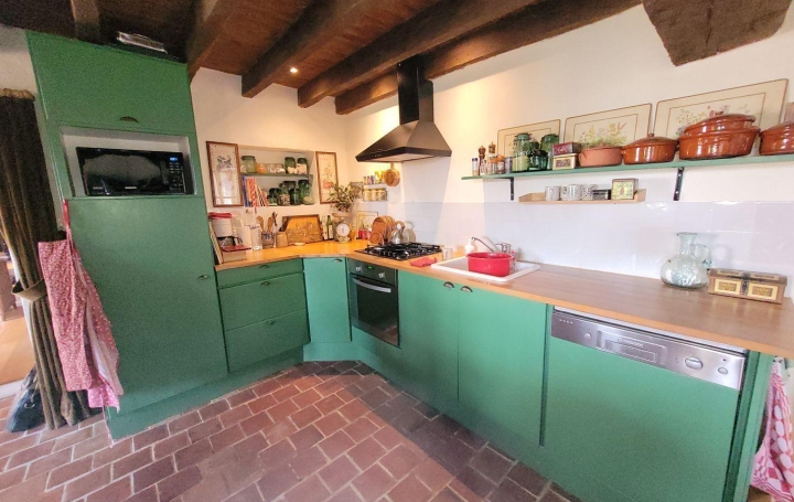 Maison PREVERANGES (18370)  226 m2 359 000 € 