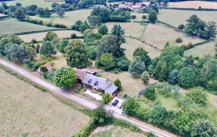 Maison PREVERANGES (18370)  226 m2 359 000 € 