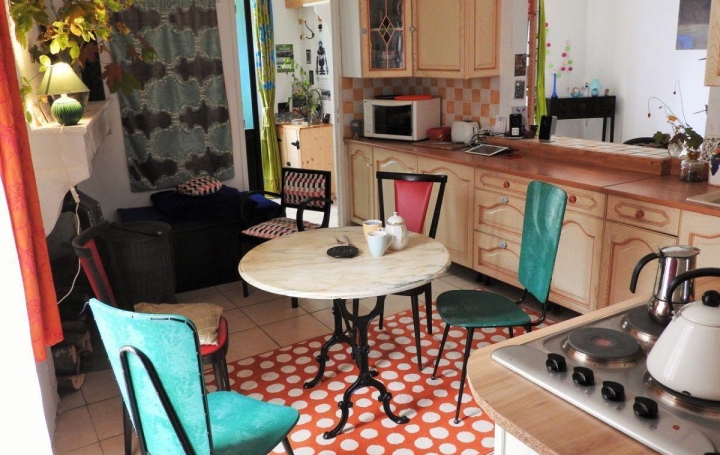 Maison de village SOUMANS (23600)  167 m2 77 600 € 