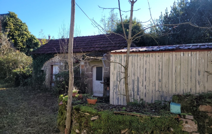 Maison CLUGNAT (23270)  65 m2 27 000 € 