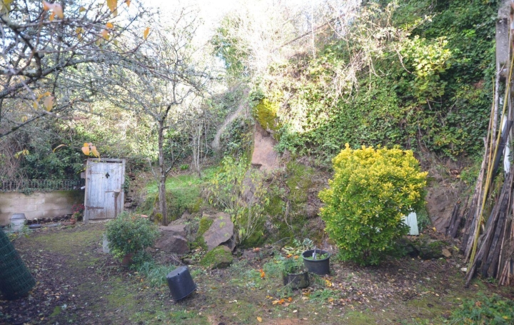 Maison BOUSSAC (23600)  52 m2 16 000 € 