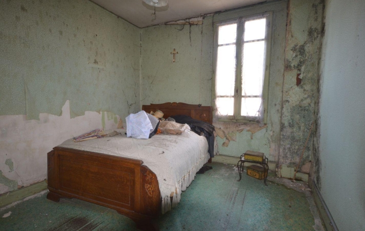 Maison BOUSSAC (23600)  52 m2 16 000 € 