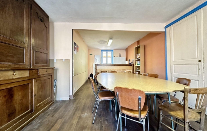 Maison de ville BOUSSAC (23600)  223 m2 72 000 € 