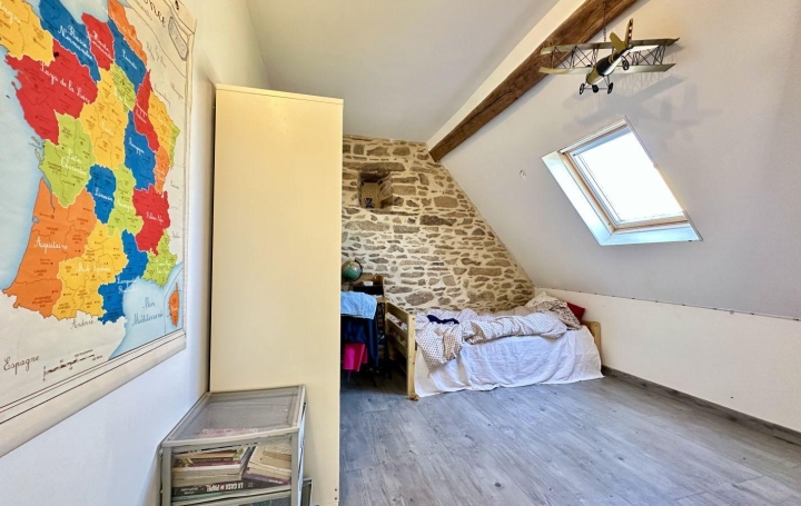 Maison PERASSAY (36160)  200 m2 140 000 € 