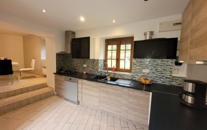 Maison SAINT-MARIEN (23600)  160 m2 193 000 € 