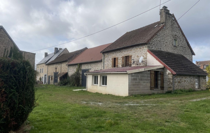 Réseau Immo-diffusion : Maison de village  BANIZE  125 m2 77 000 € 