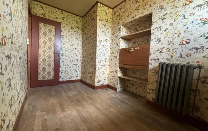 Maison de ville BOUSSAC (23600)  118 m2 67 000 € 