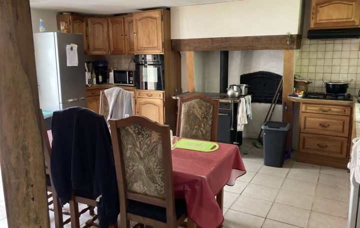 Maison CHAMPILLET (36160)  132 m2 108 500 € 