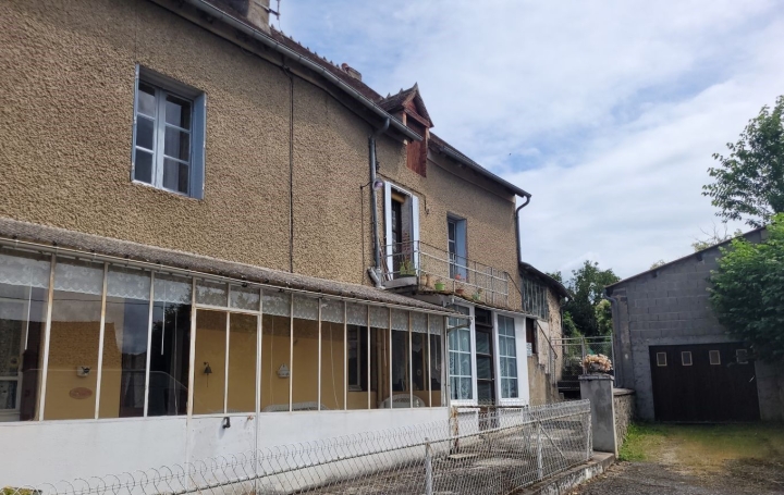 Maison BOUSSAC (23600)  138 m2 62 500 € 