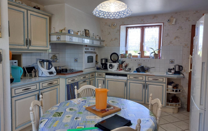 Maison de village RETERRE (23110)  167 m2 183 000 € 