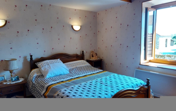 Maison de village RETERRE (23110)  167 m2 183 000 € 