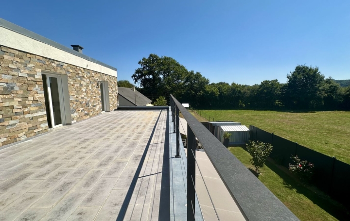 Maison BOUSSAC (23600)  147 m2 247 000 € 