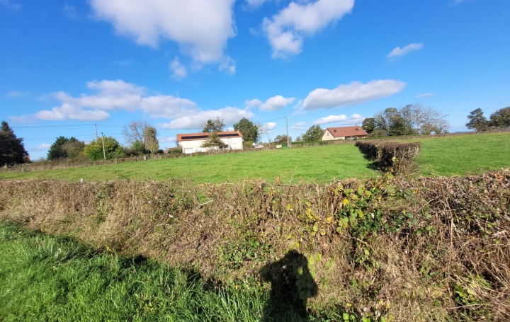 Terrain SAINT-SAUVIER (03370)   19 000 € 