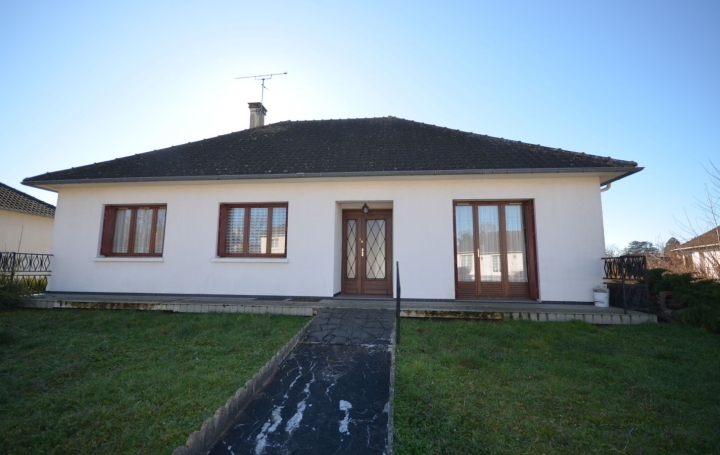 Maison / Villa BOUSSAC (23600) 96 m<sup>2</sup> 141 700 € 