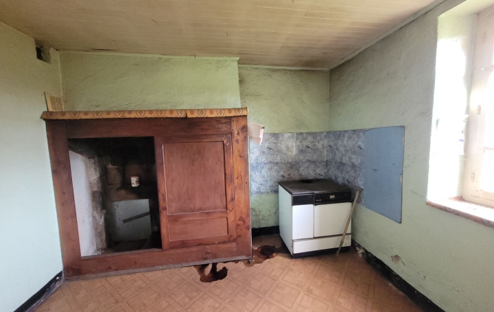 Maison de village SAINT-SILVAIN-BAS-LE-ROC (23600)  50 m2 67 000 € 