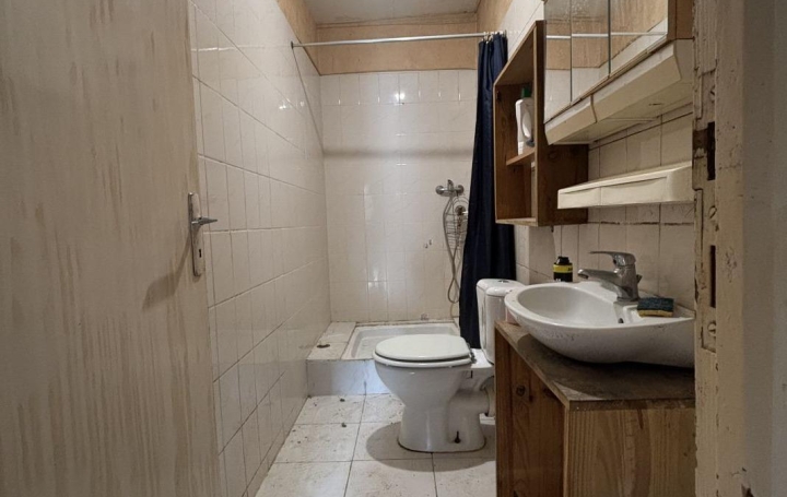 Maison de ville GENOUILLAC (23350)  160 m2 75 000 € 