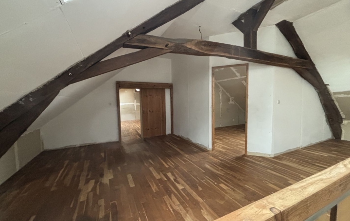 Maison de ville GENOUILLAC (23350)  160 m2 75 000 € 