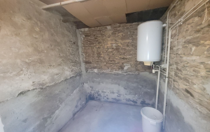 Maison BUSSIERE-SAINT-GEORGES (23600)  32 m2 16 000 € 