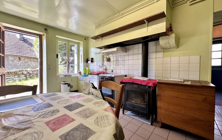 Maison DOMEYROT (23140)  75 m2 79 000 € 