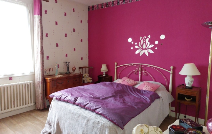 Maison BOUSSAC (23600)  132 m2 65 000 € 